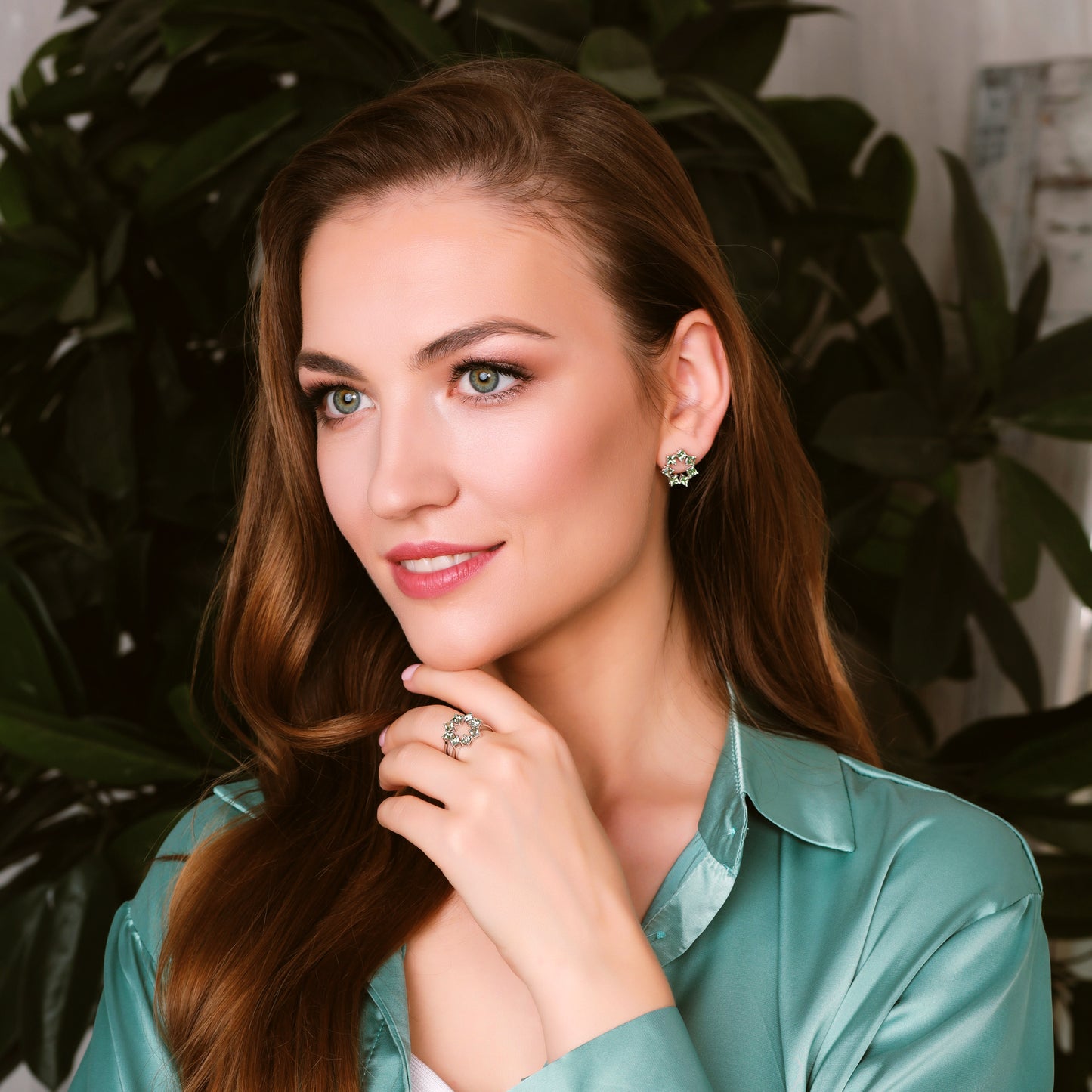 Earrings SIDERA green sapphire