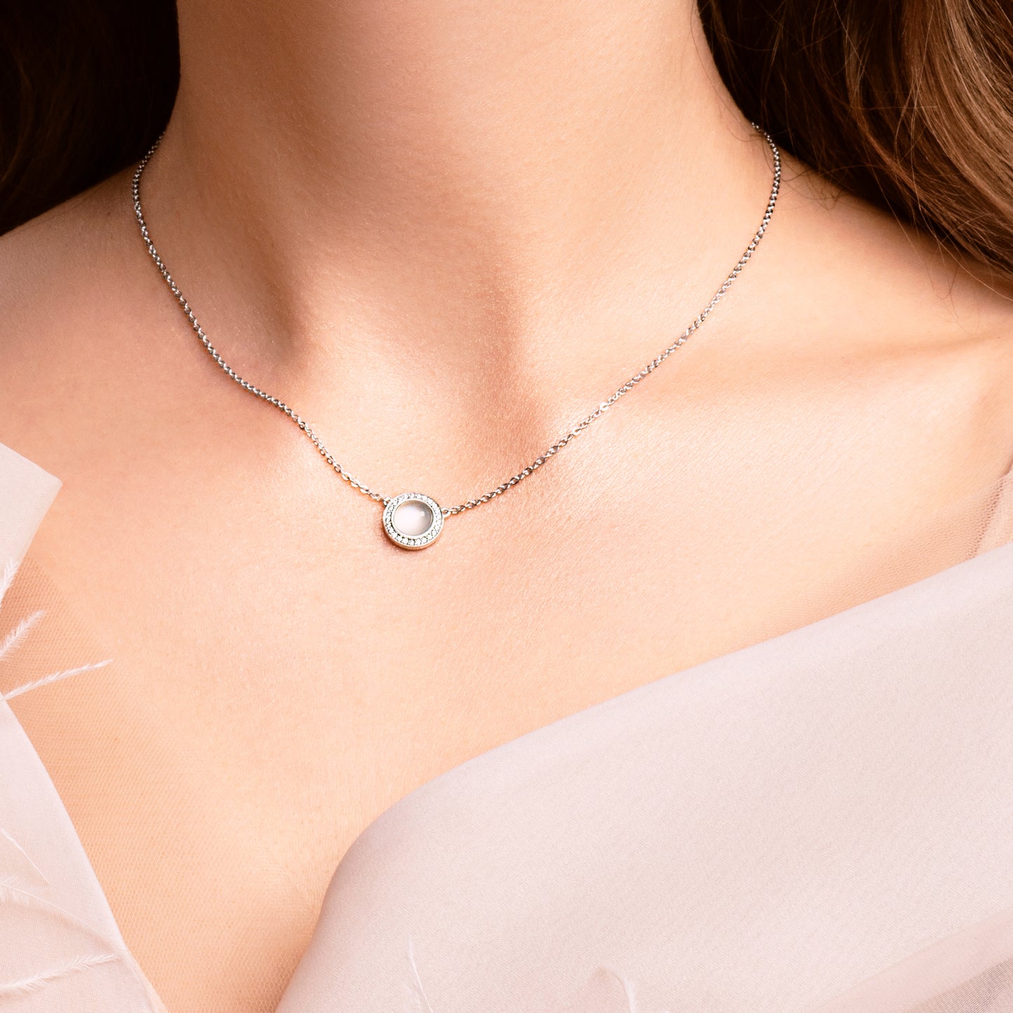 Necklace SATELLITE moonstone