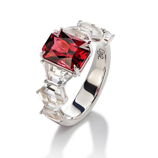 Ring MIRA garnet